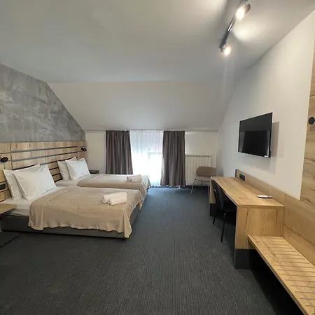 Sremsky 4* Stara Pazova